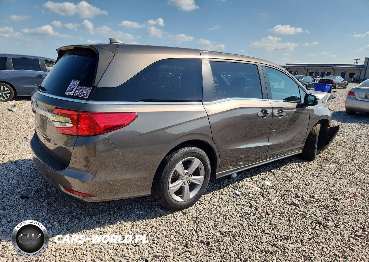 2018 Honda Odyssey Ex VIN:5FNRL6H5XJB069671 - 3