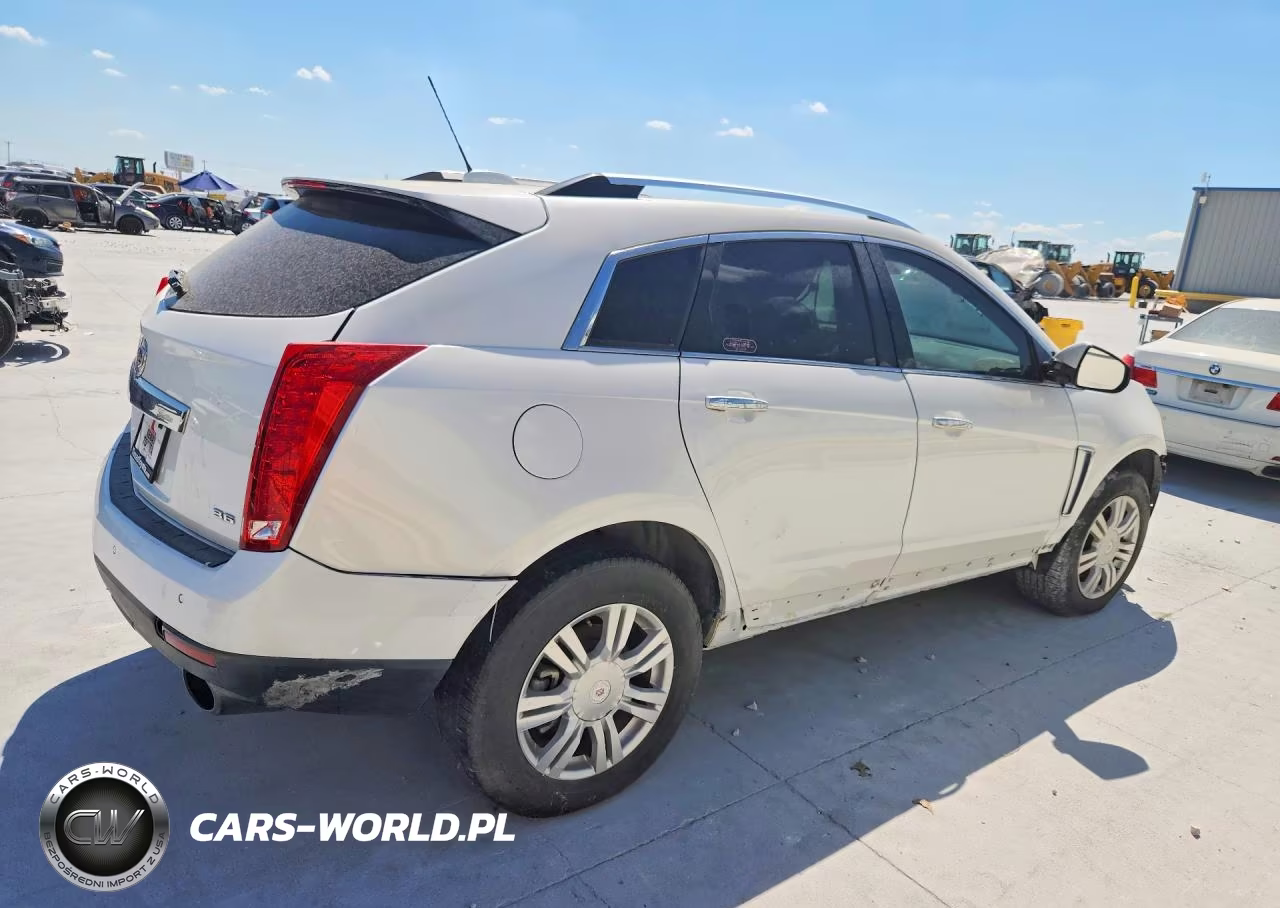 2015 Cadillac Srx Luxury Collection VIN:3GYFNBE32FS528385 - 3