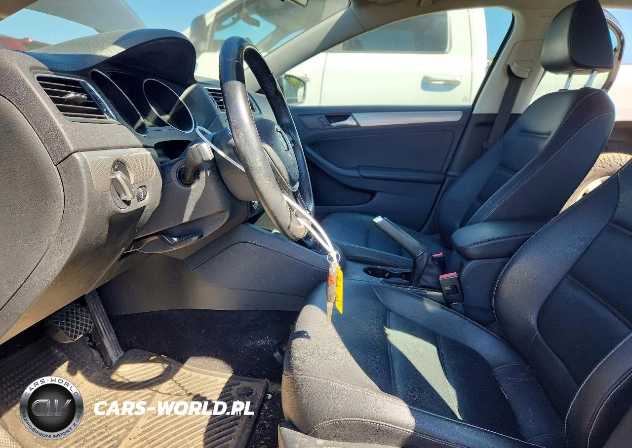 2018 Volkswagen Jetta Se VIN:3VWDB7AJ1JM261905 - 7