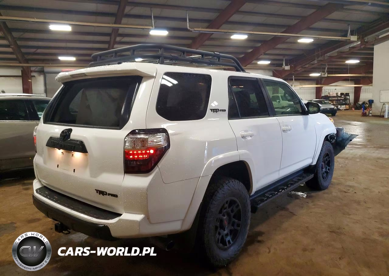2023 Toyota 4Runner Trd Pro VIN:JTELU5JR6P6171494 - 3