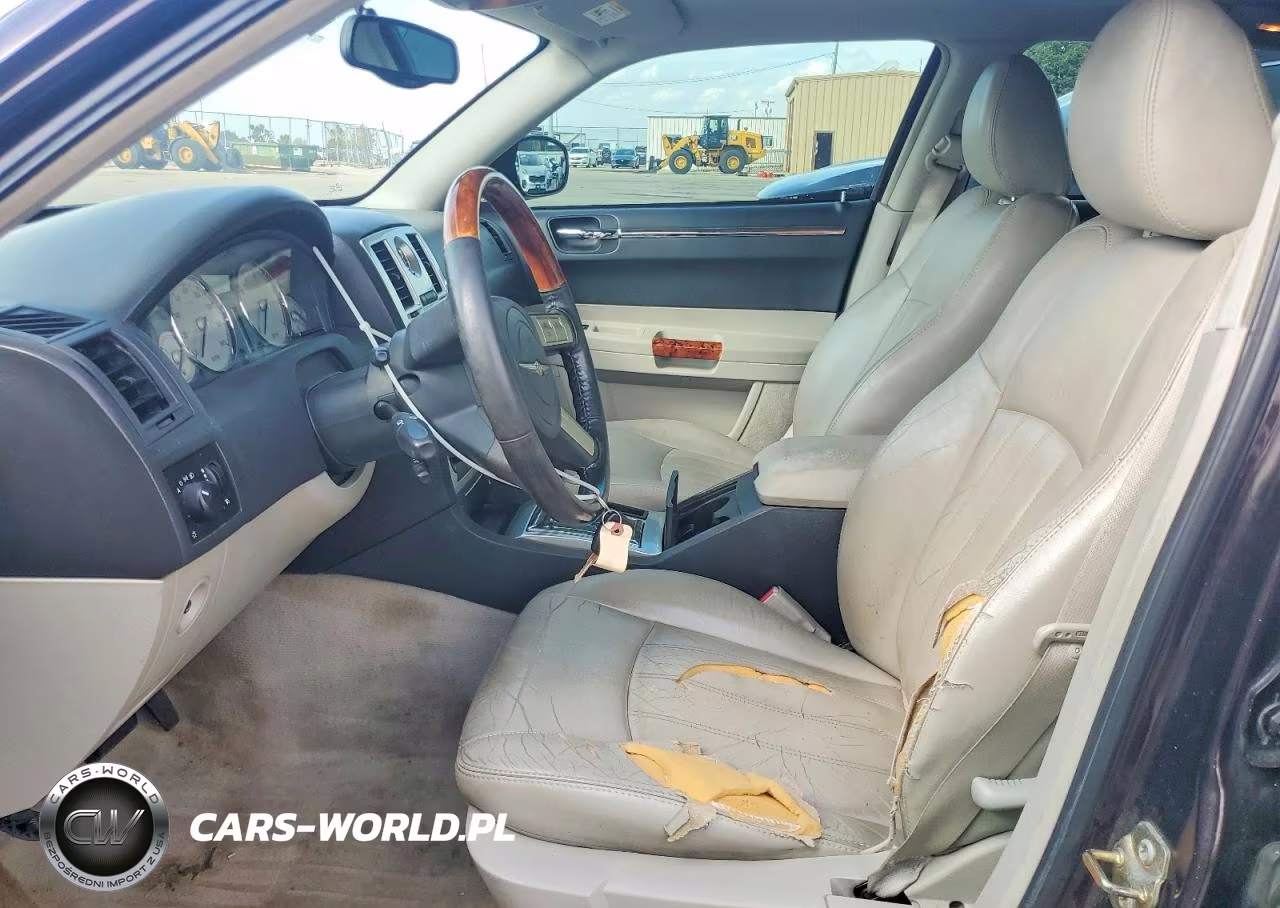 2005 Chrysler 300C VIN:2C3AA63H15H521452 - 7