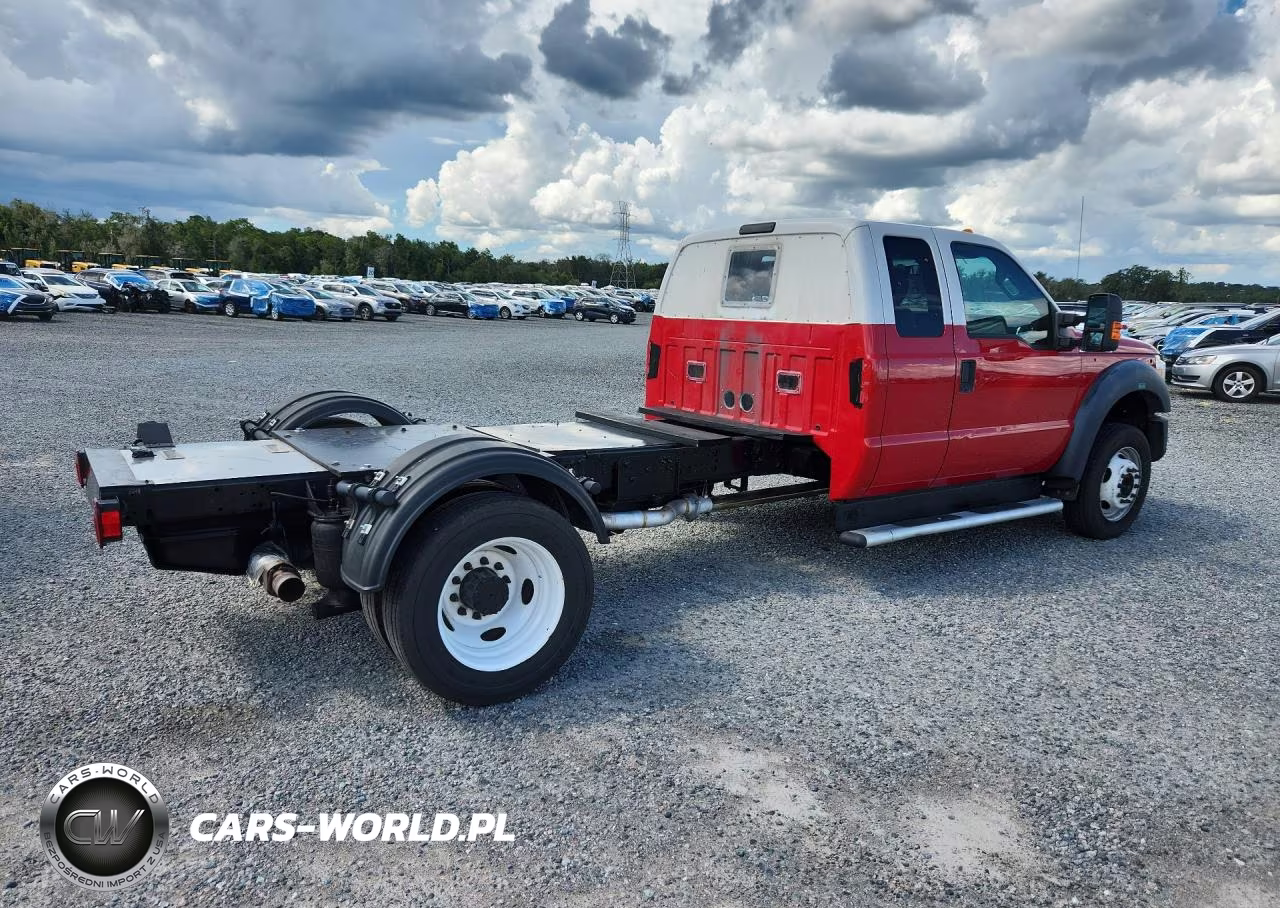 2015 Ford F450 Super Duty VIN:1FD0X4HT2FED70648 - 3