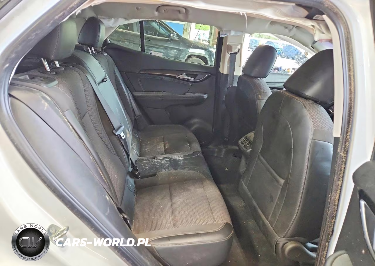 2022 Buick Envision Preferred VIN:LRBAZLR43ND167999 - 11