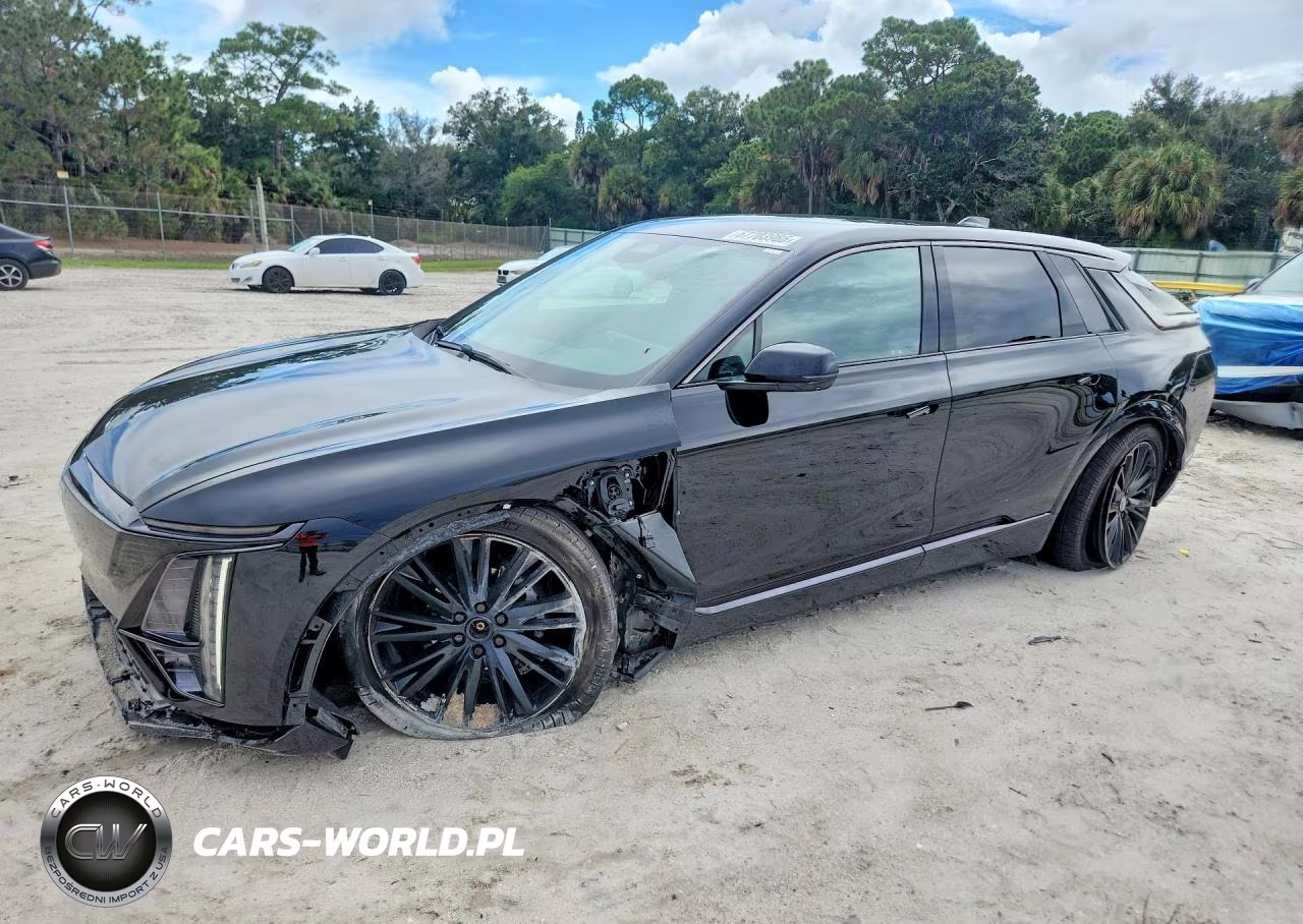 2024 Cadillac Lyriq Sport