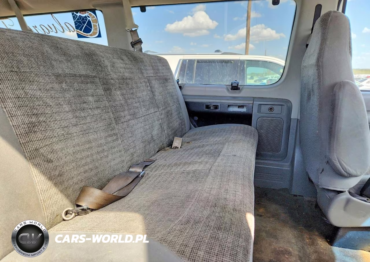 2003 Ford Econoline E-350 VIN:1FBNE31S03HB21971 - 11