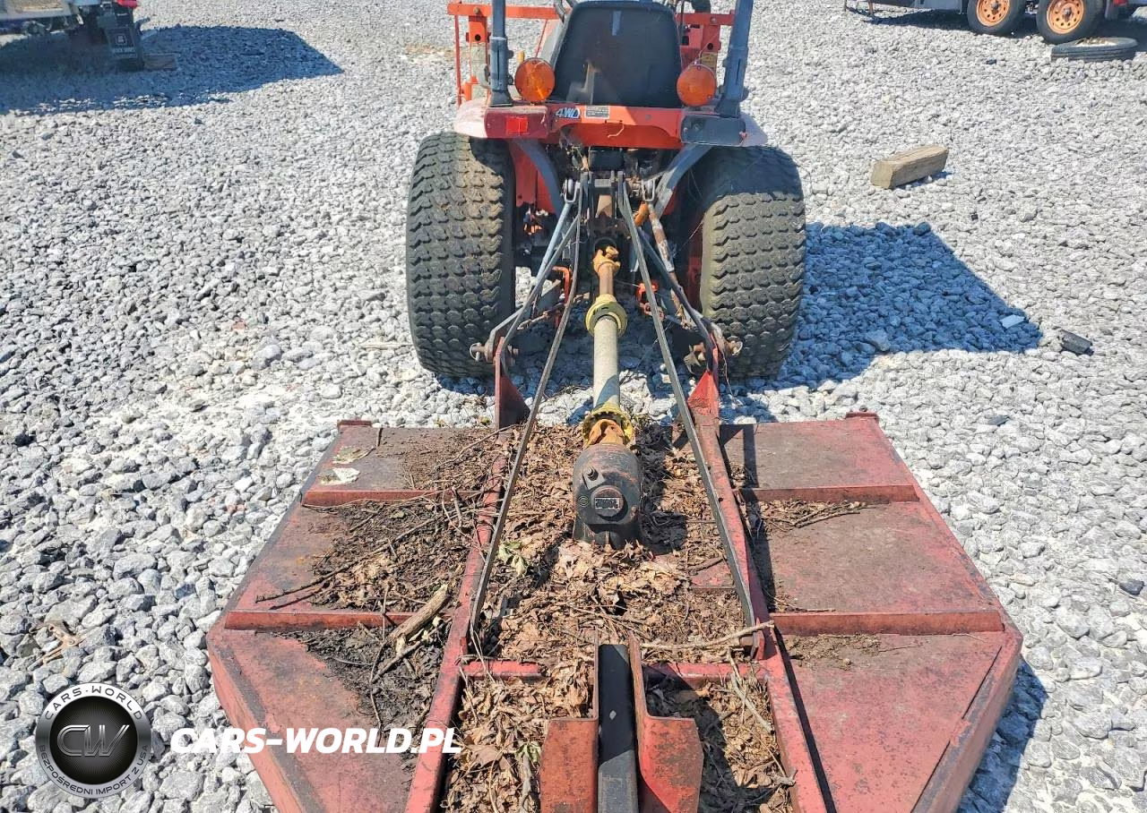 2001 Kubota B2400 Tractor VIN:32400HD72130 - 6
