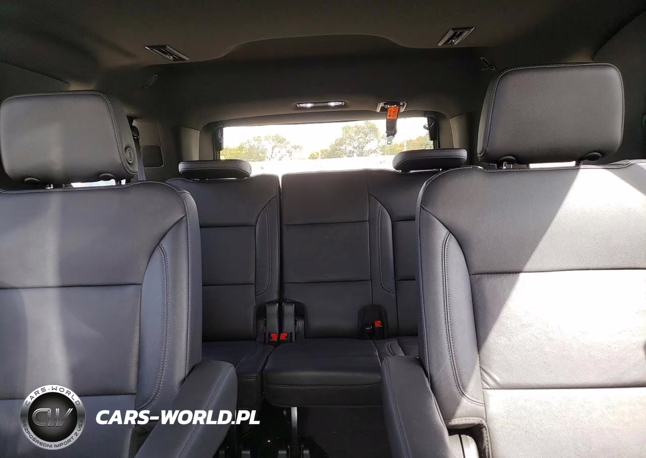 2021 Chevrolet Tahoe K1500 Z71 VIN:1GNSKPKDXMR329390 - 10
