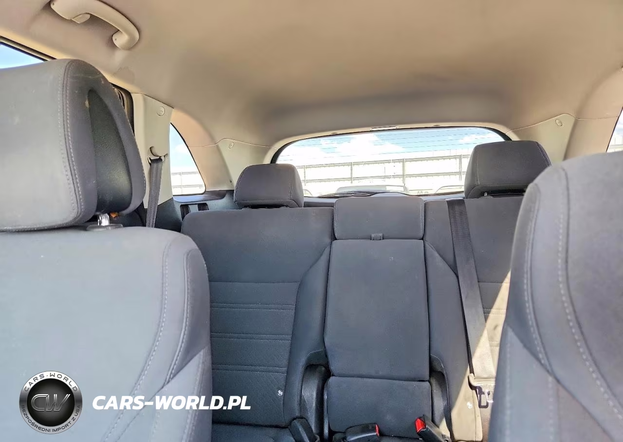 2016 Kia Sorento Lx VIN:5XYPG4A32GG004548 - 10