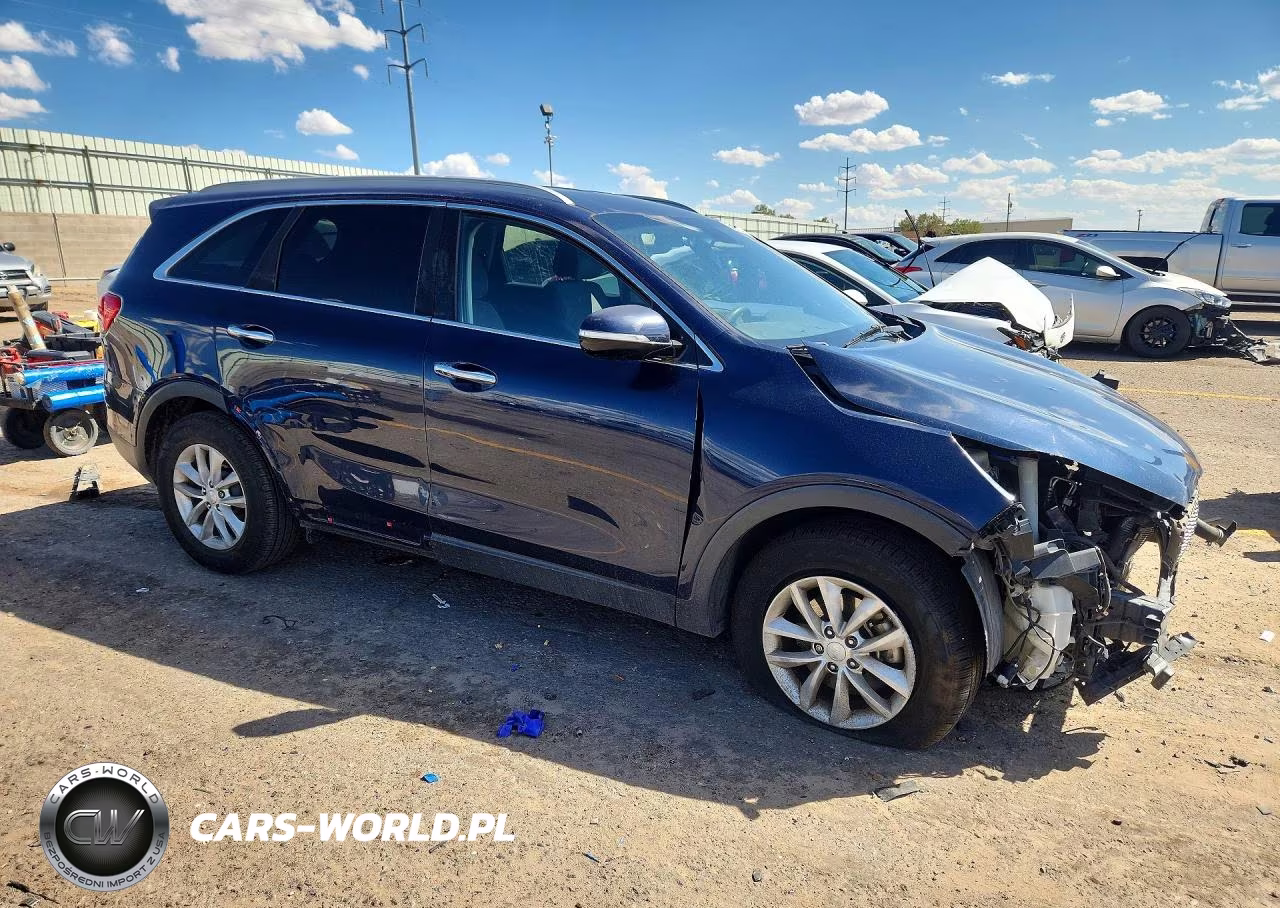 2016 Kia Sorento Lx VIN:5XYPG4A32GG004548 - 4