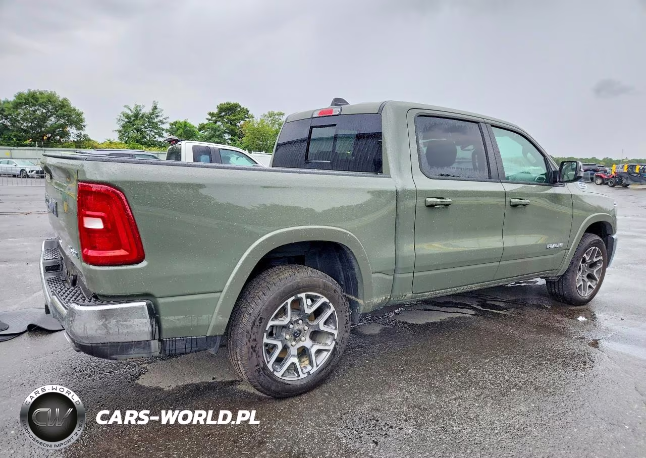 2026 Ram 1500 Laramie VIN:1C6SRFJP9TN322549 - 3