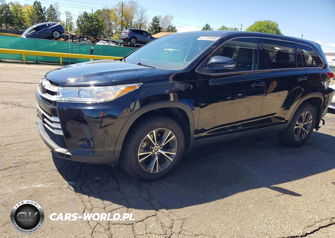 2019 Toyota Highlander Le