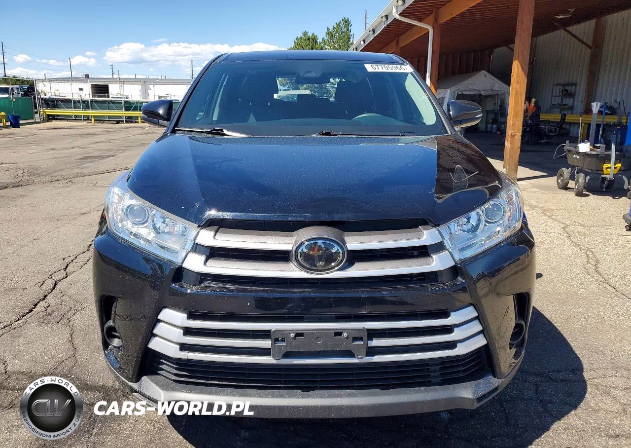 2019 Toyota Highlander Le VIN:5TDBZRFH1KS967488 - 5