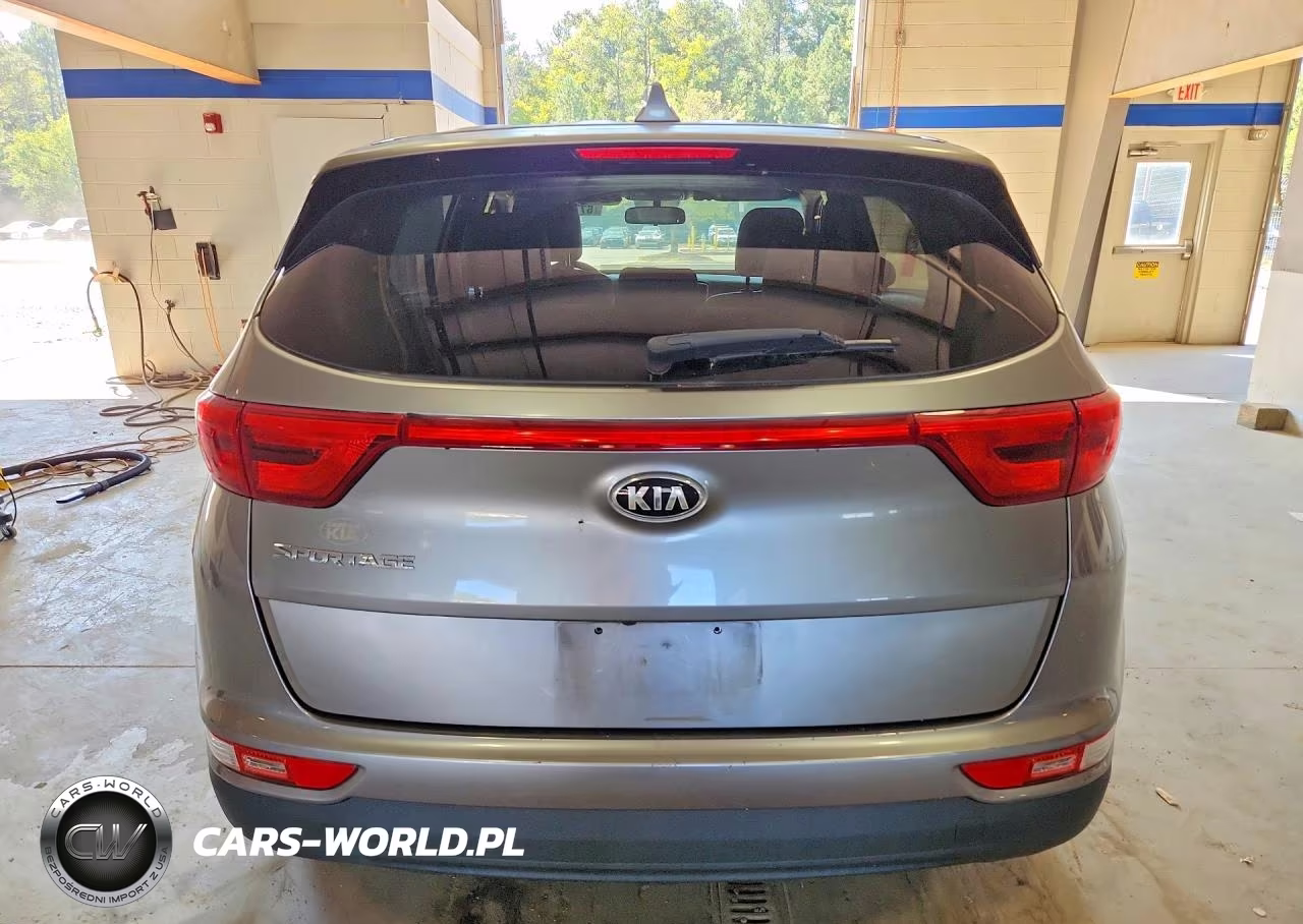 2017 Kia Sportage VIN:KNDPMCAC4H7033065 - 6