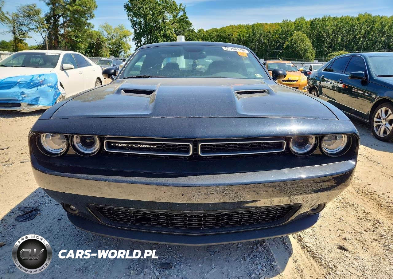 2016 Dodge Challenger Sxt VIN:2C3CDZAG0GH316901 - 5