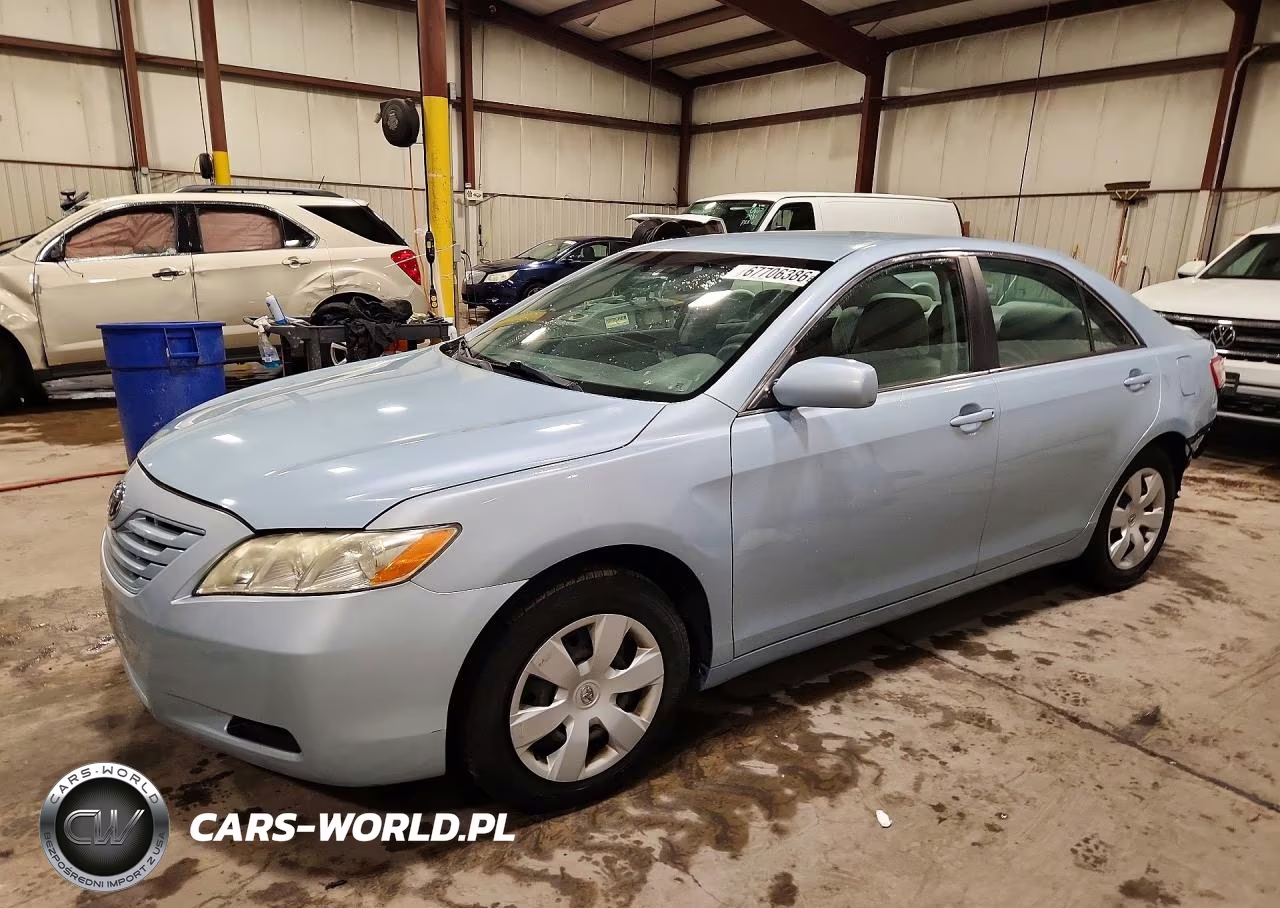 2008 Toyota Camry Le – zdjęcie 1 z 12