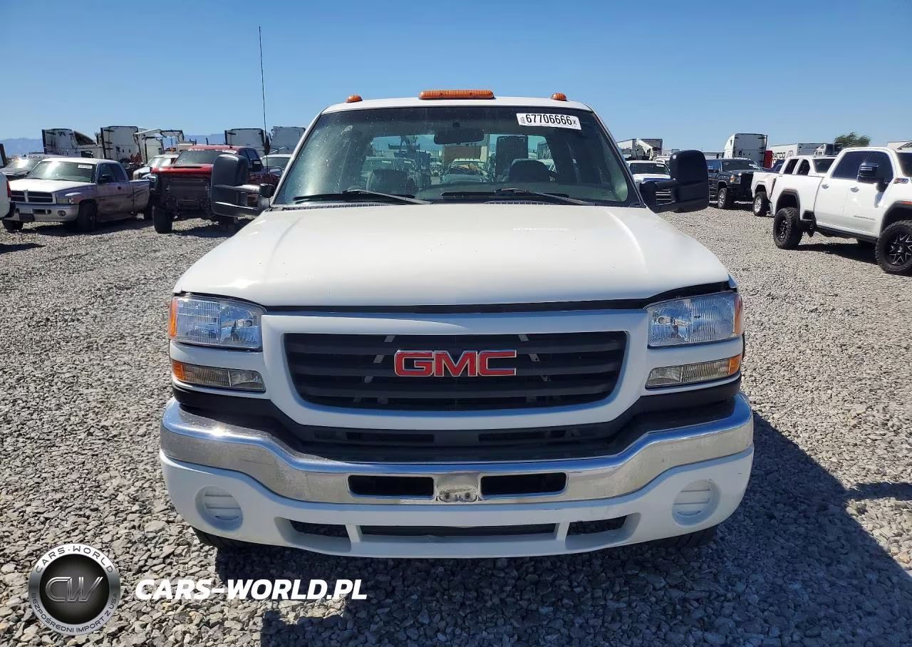 2006 GMC Sierra C2500 Heavy Duty VIN:1GTHC23D36F201370 - 5