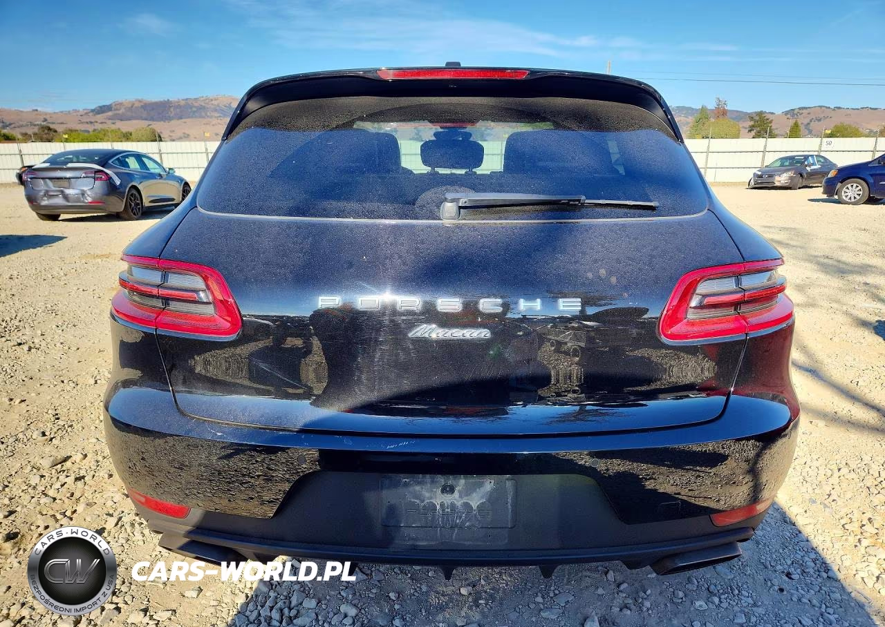 2018 Porsche Macan VIN:WP1AA2A57JLB00747 - 6