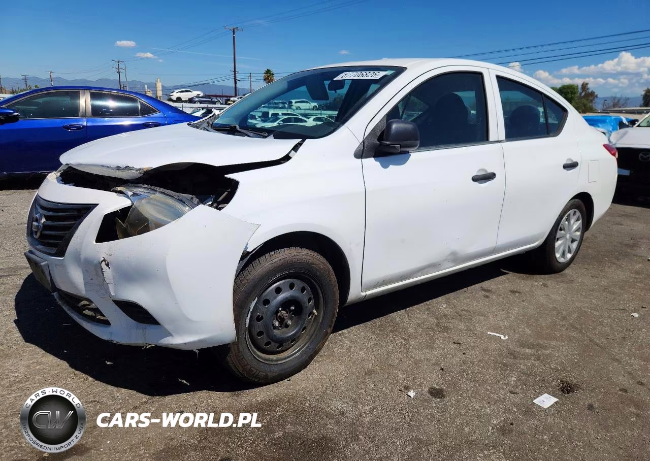 2014 Nissan Versa 1.6 S