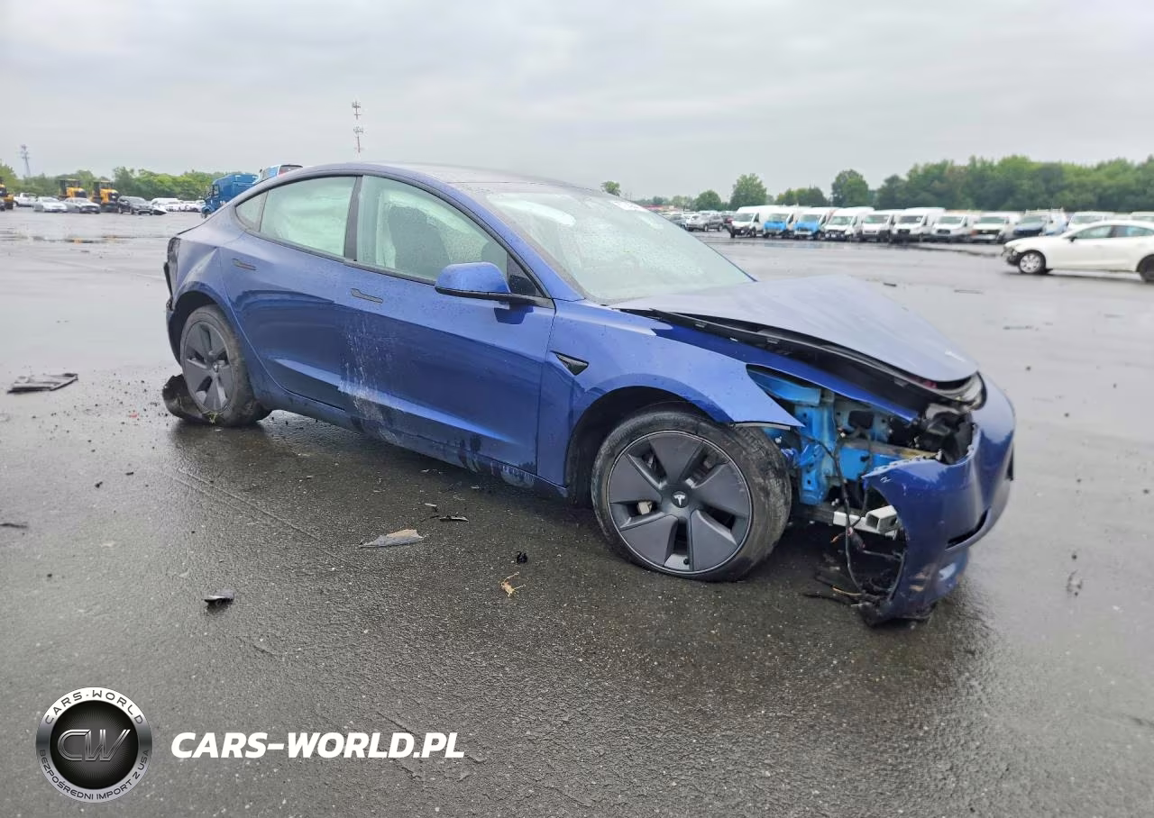2023 Tesla Model 3 VIN:5YJ3E1EB8PF621609 - 4