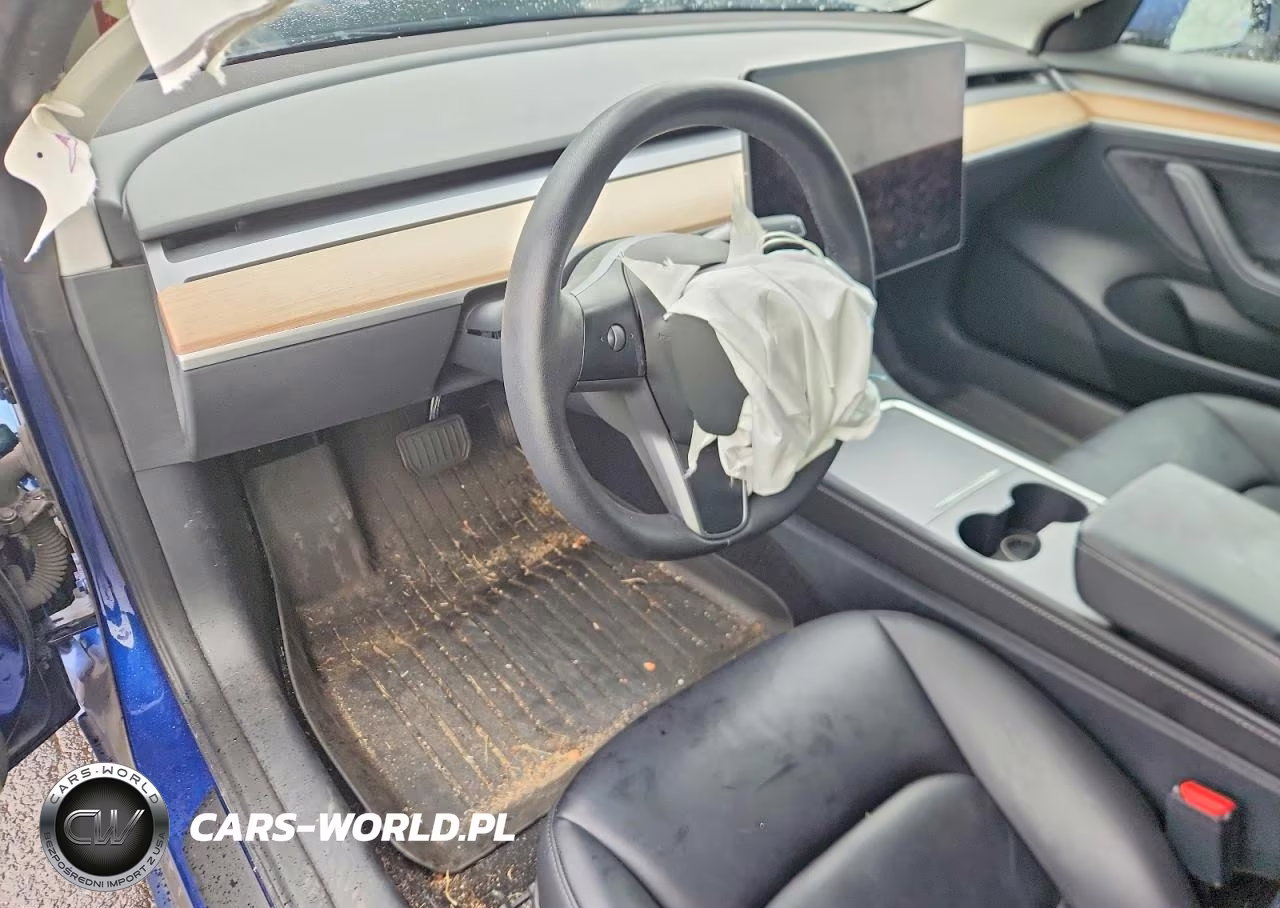 2023 Tesla Model 3 VIN:5YJ3E1EB8PF621609 - 8