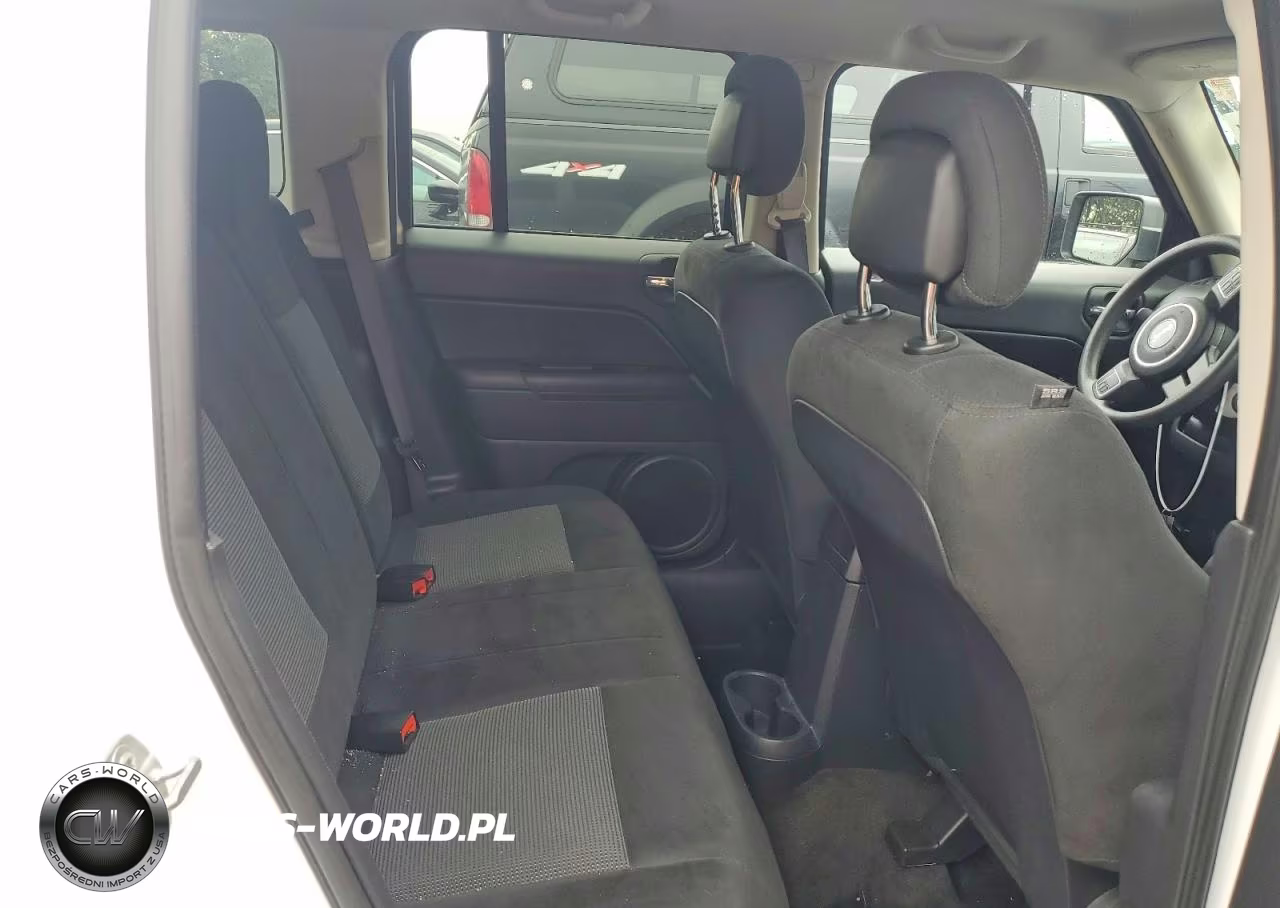 2017 Jeep Patriot Sport VIN:1C4NJPBA0HD150342 - 11