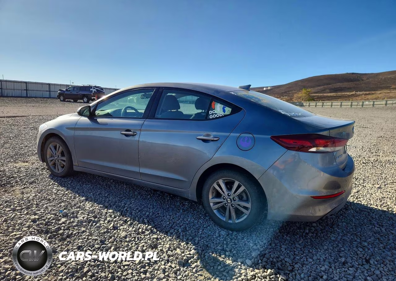 2018 Hyundai Elantra Sel VIN:KMHD84LF3JU535699 - 2