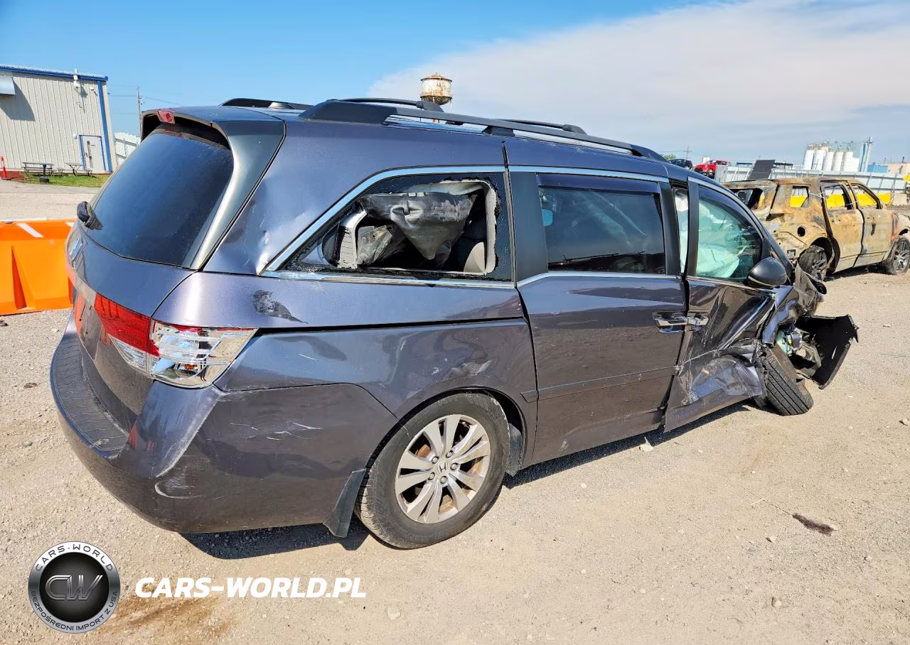 2015 Honda Odyssey Exl VIN:5FNRL5H68FB013092 - 3