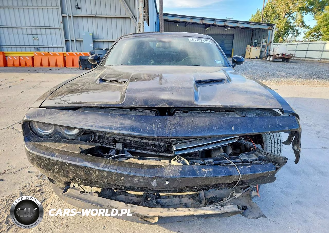 2016 Dodge Challenger Sxt VIN:2C3CDZAG5GH178207 - 5