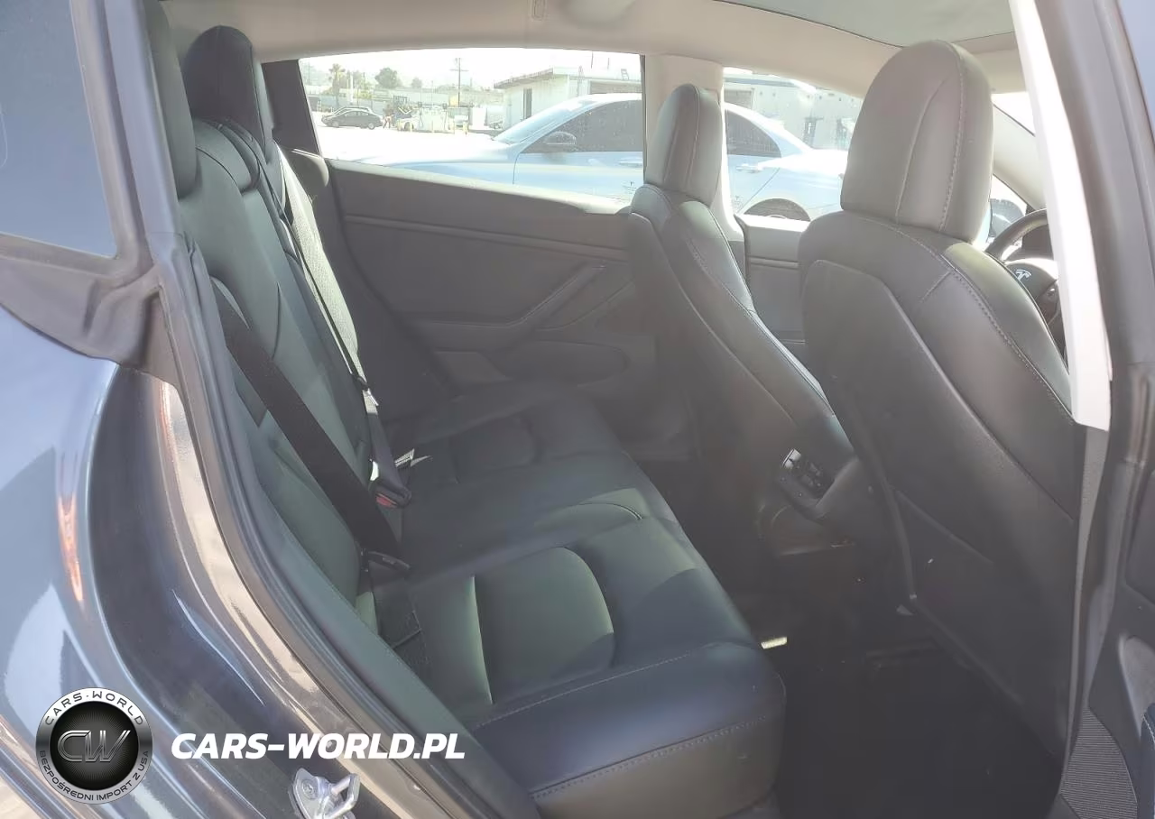 2020 Tesla Model 3 VIN:5YJ3E1EB2LF807088 - 10
