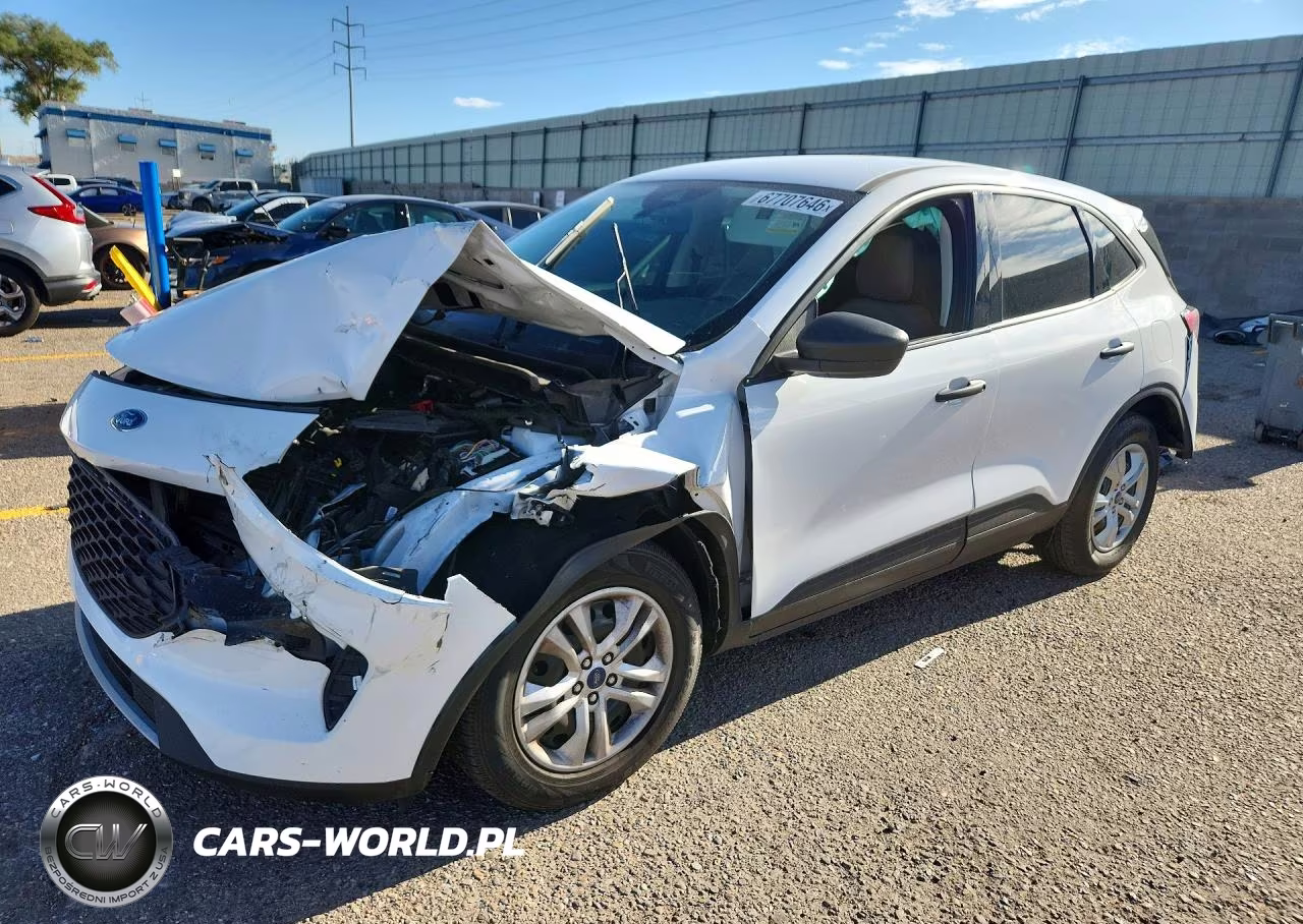 2022 Ford Escape S – zdjęcie 1 z 13