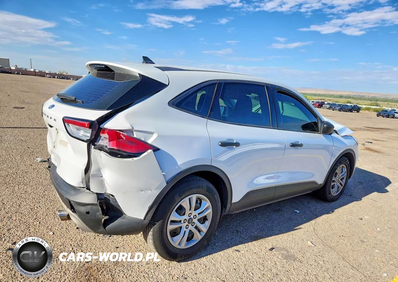 2022 Ford Escape S VIN:1FMCU0F6XNUB41330 - 3