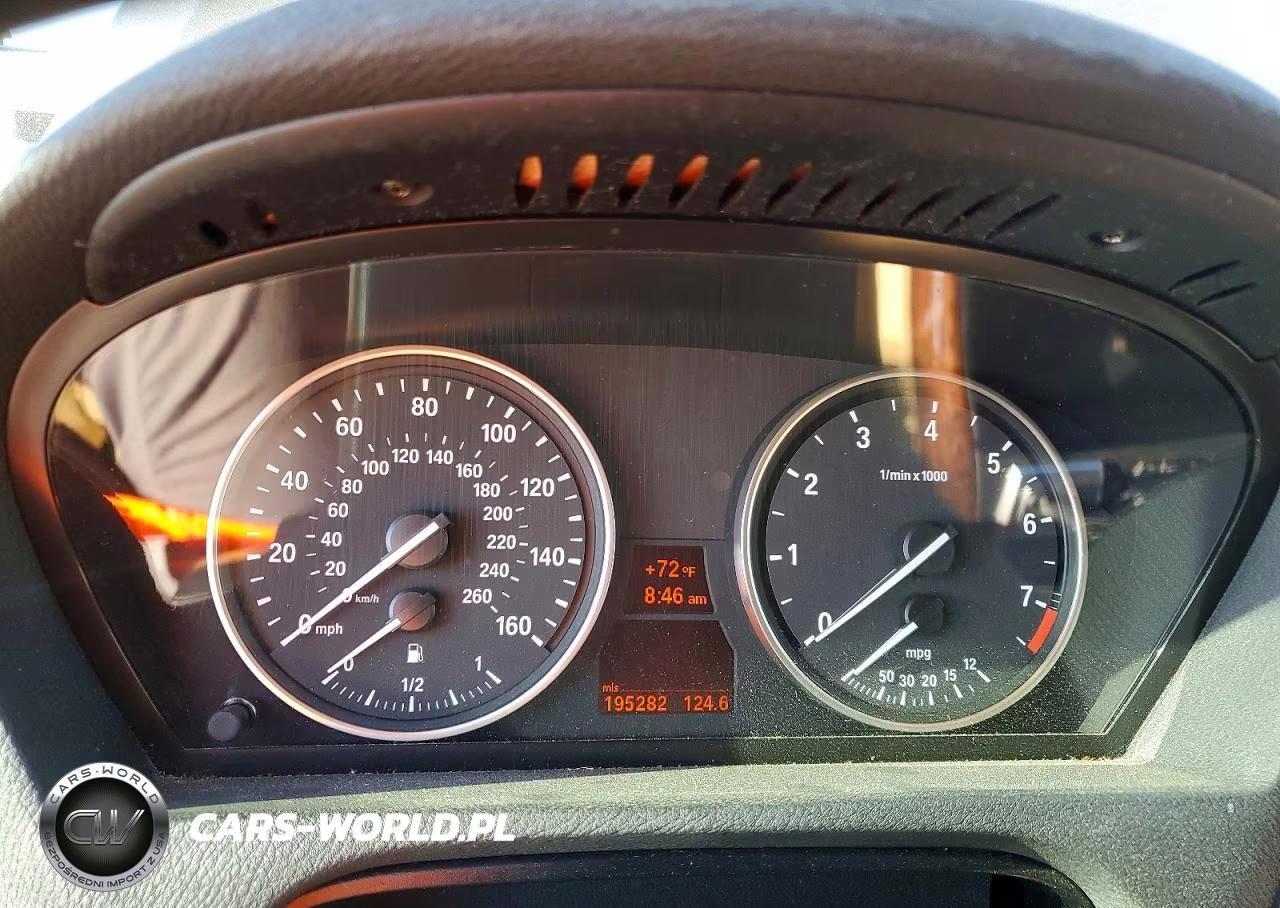 2010 BMW X5 xDrive30I VIN:5UXFE4C51AL276504 - 9