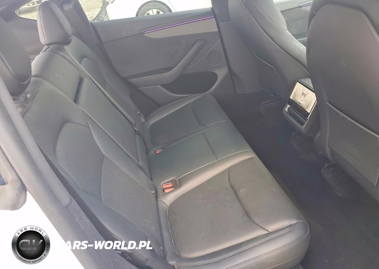 2026 Tesla Model Y VIN:7SAYGDEE8TF601787 - 11
