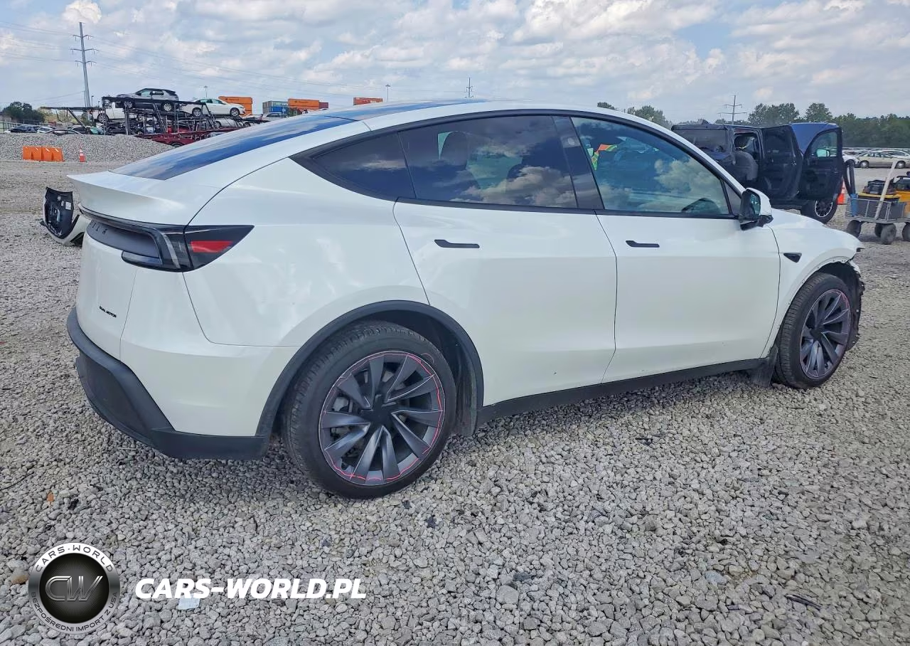 2026 Tesla Model Y VIN:7SAYGDEE8TF601787 - 3