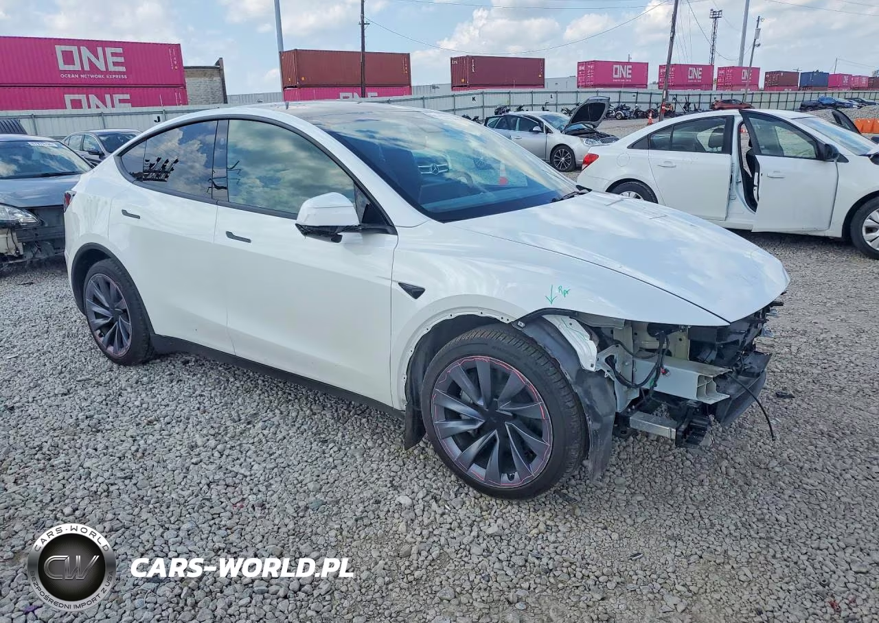 2026 Tesla Model Y VIN:7SAYGDEE8TF601787 - 4