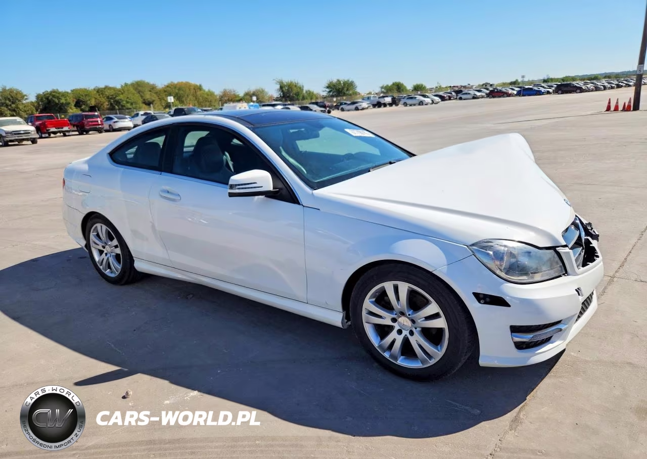 2014 Mercedes-Benz C 250 VIN:WDDGJ4HB2EG295406 - 4