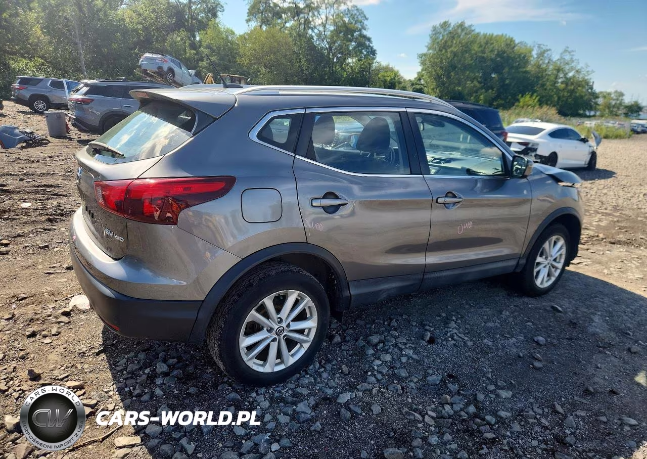 2019 Nissan Rogue Sport Sv VIN:JN1BJ1CR7KW344756 - 3
