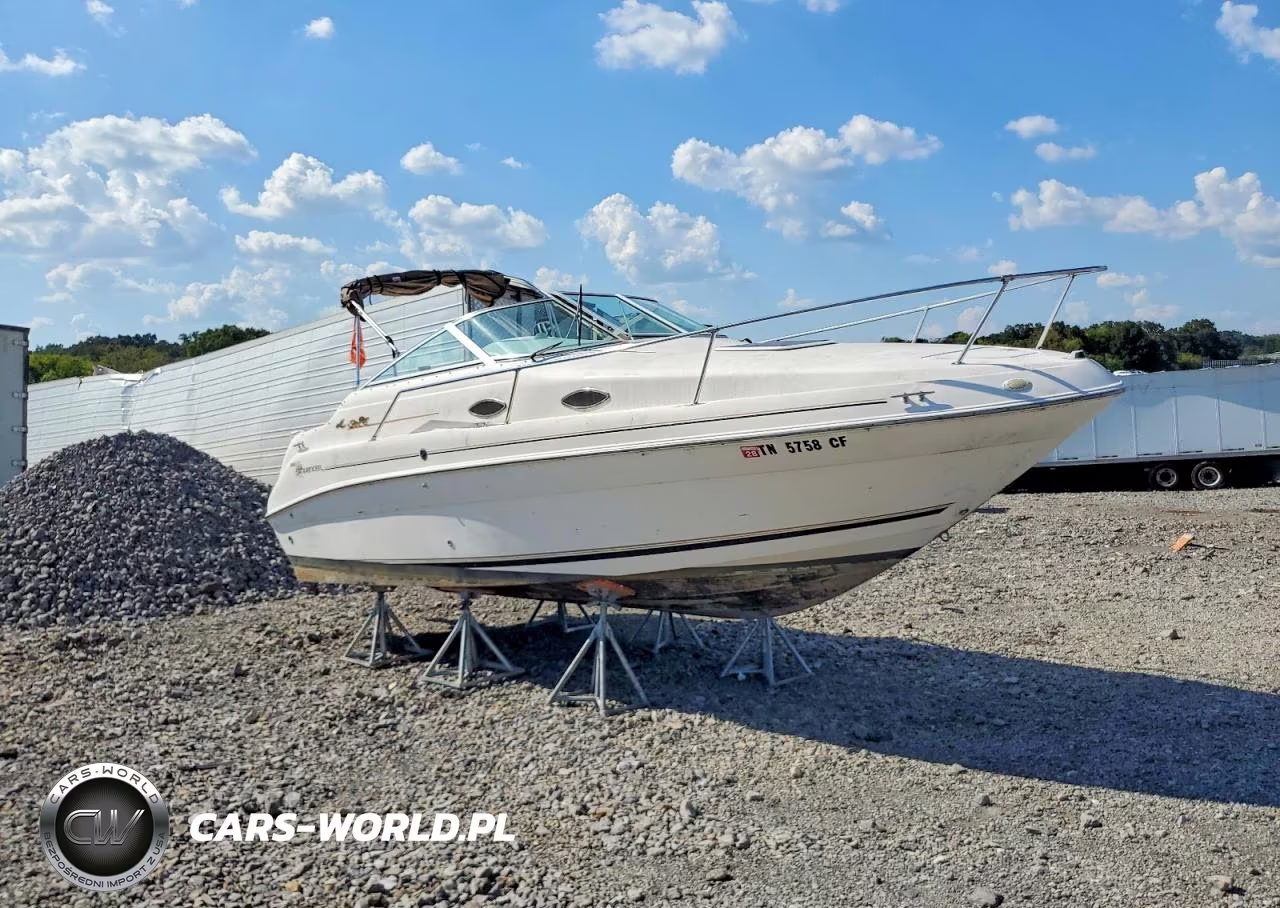 1998 Sea Ray Cabin - Boat