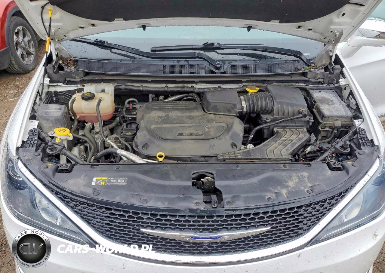 2019 Chrysler Pacifica Limited VIN:2C4RC1GG7KR627701 - 12