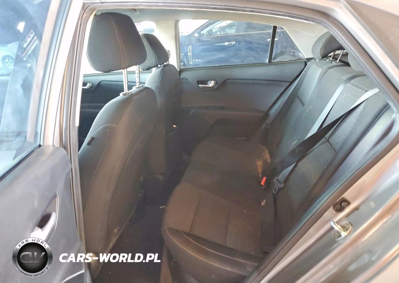 2021 Kia Rio S VIN:3KPA24AD8ME380838 - 10