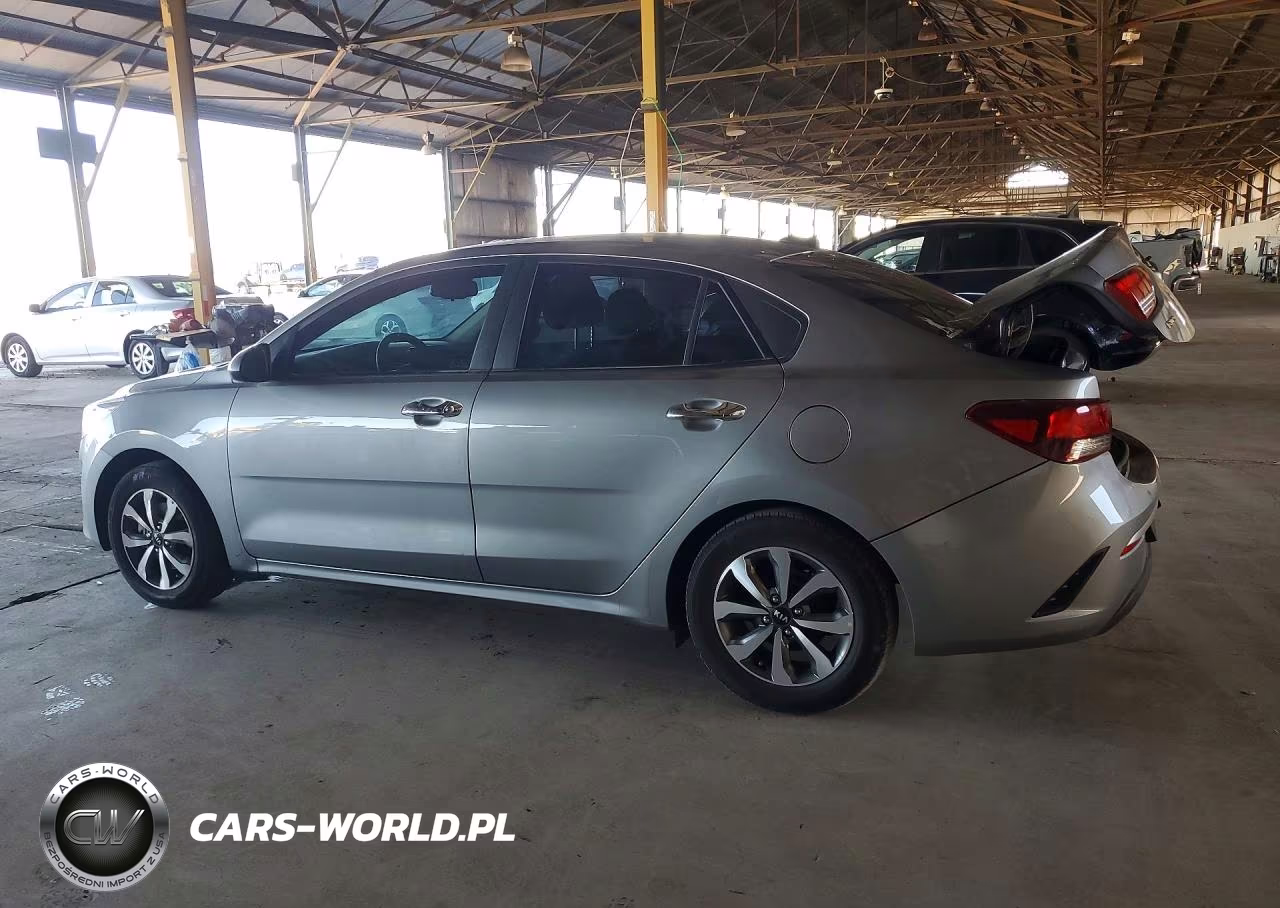 2021 Kia Rio S VIN:3KPA24AD8ME380838 - 2
