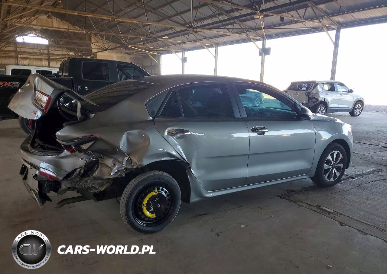 2021 Kia Rio S VIN:3KPA24AD8ME380838 - 3