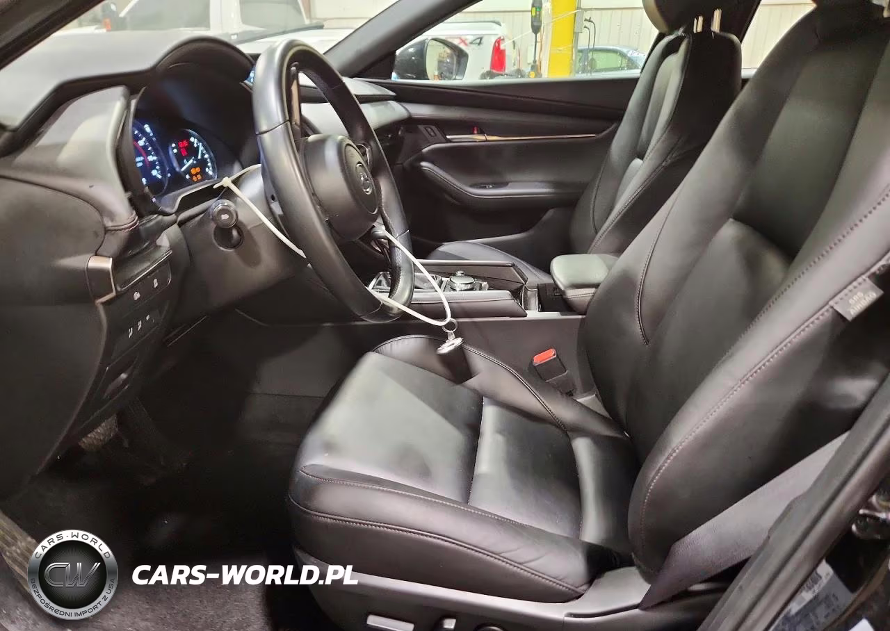 2025 Mazda 3 Preferred VIN:JM1BPALM5S1768806 - 7