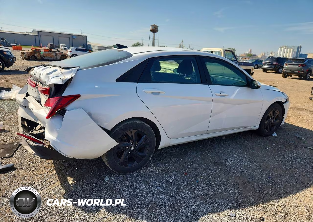2021 Hyundai Elantra Sel VIN:5NPLS4AG7MH048405 - 3