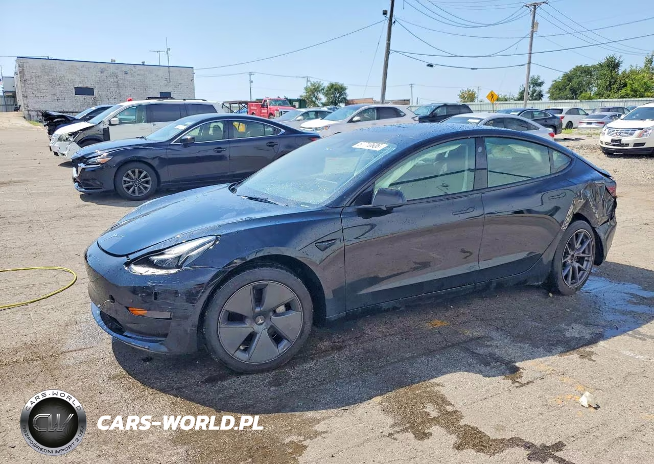 2023 Tesla Model 3 – zdjęcie 1 z 13