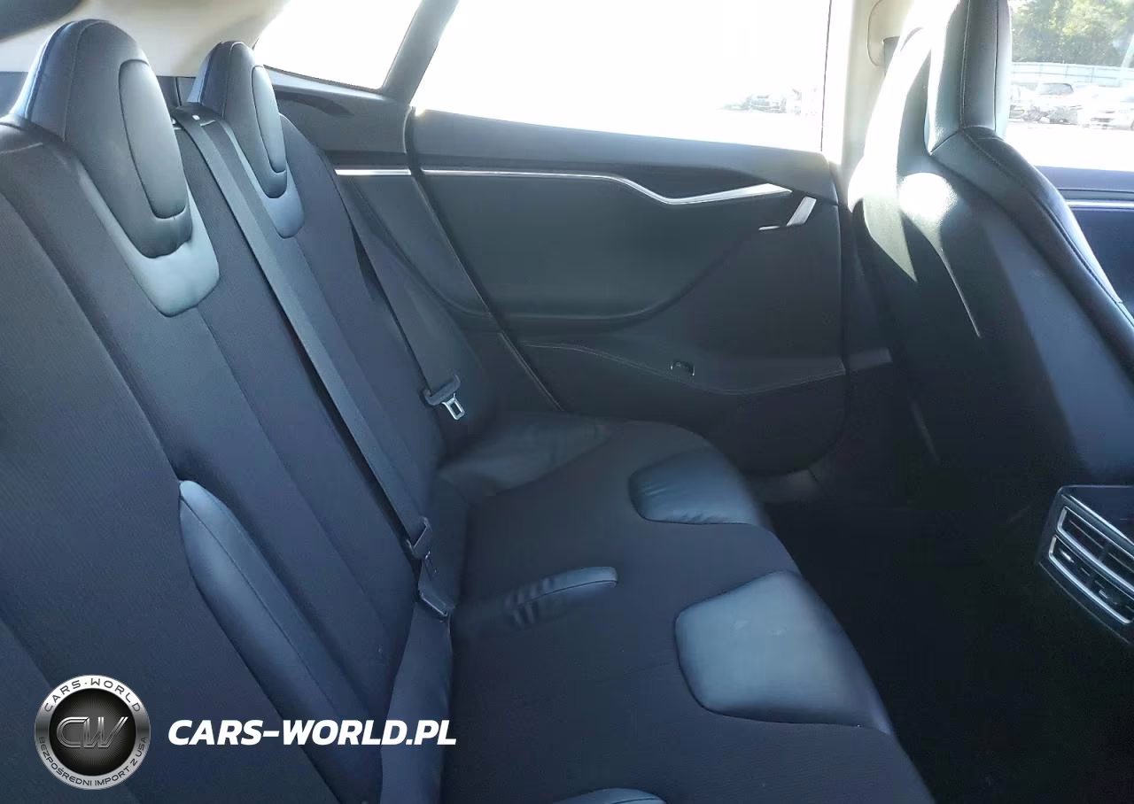 2013 Tesla Model S VIN:5YJSA1CN7DFP26366 - 10