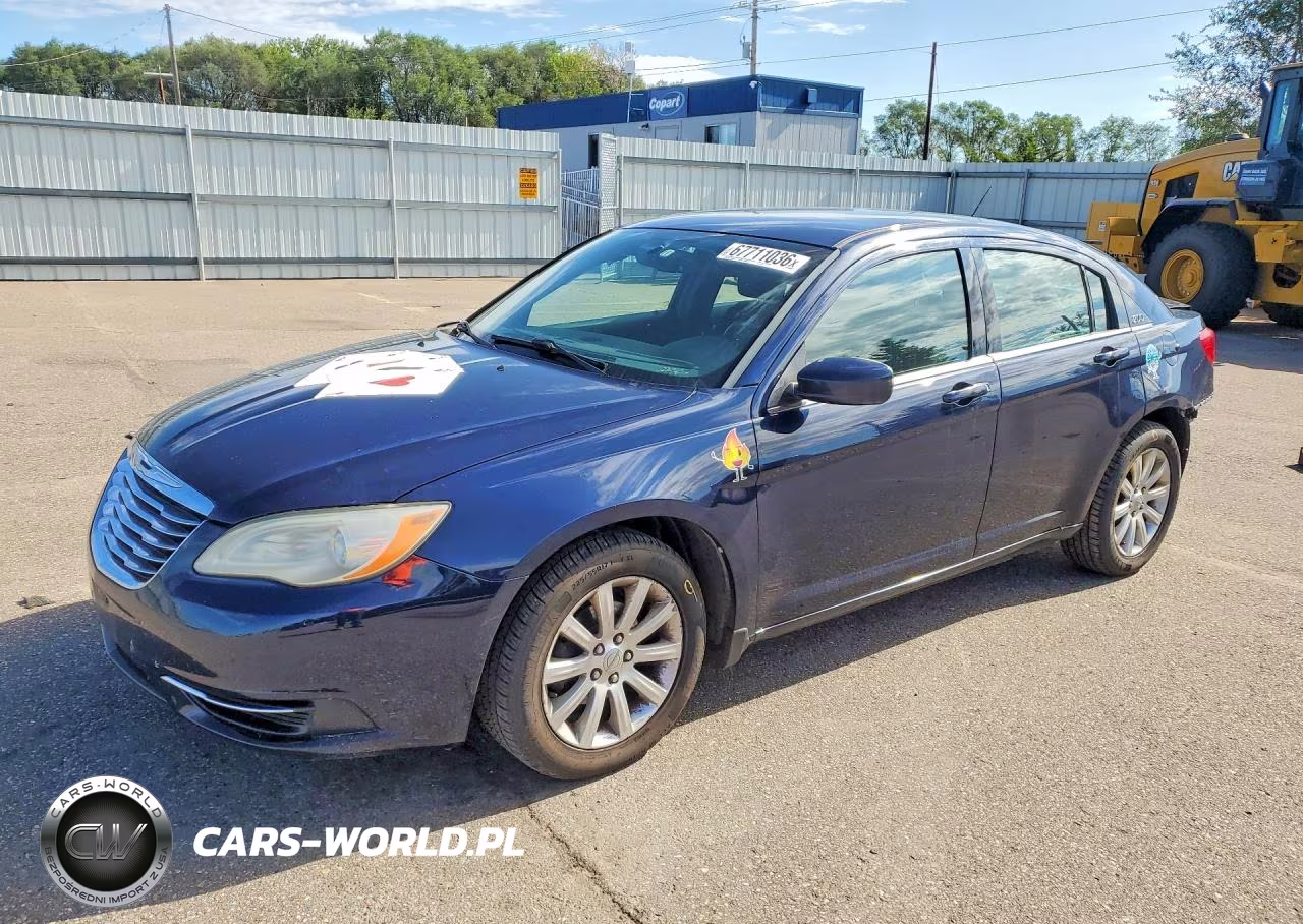 2014 Chrysler 200 Touring VIN:1C3CCBBB7EN107785 - 1