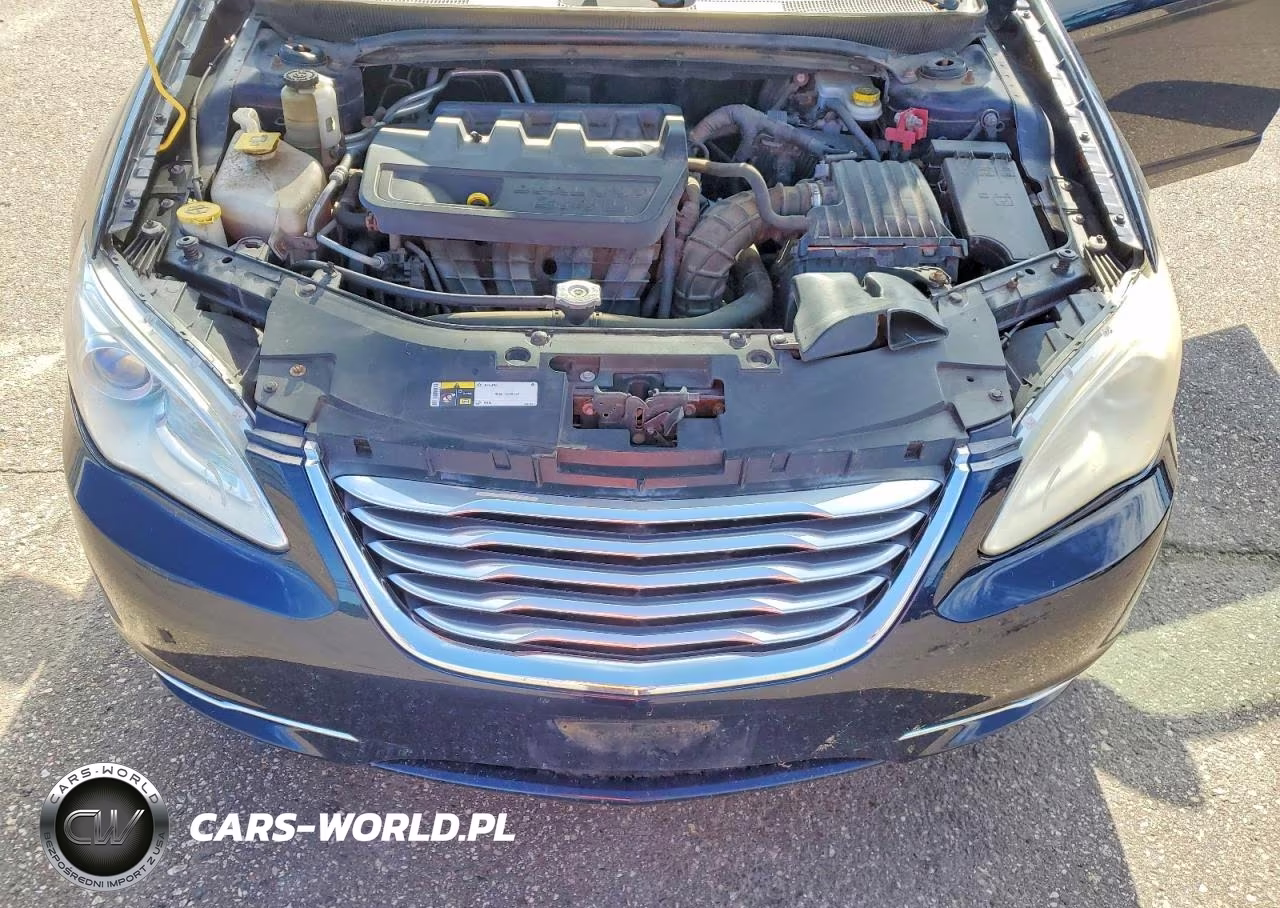 2014 Chrysler 200 Touring VIN:1C3CCBBB7EN107785 - 11