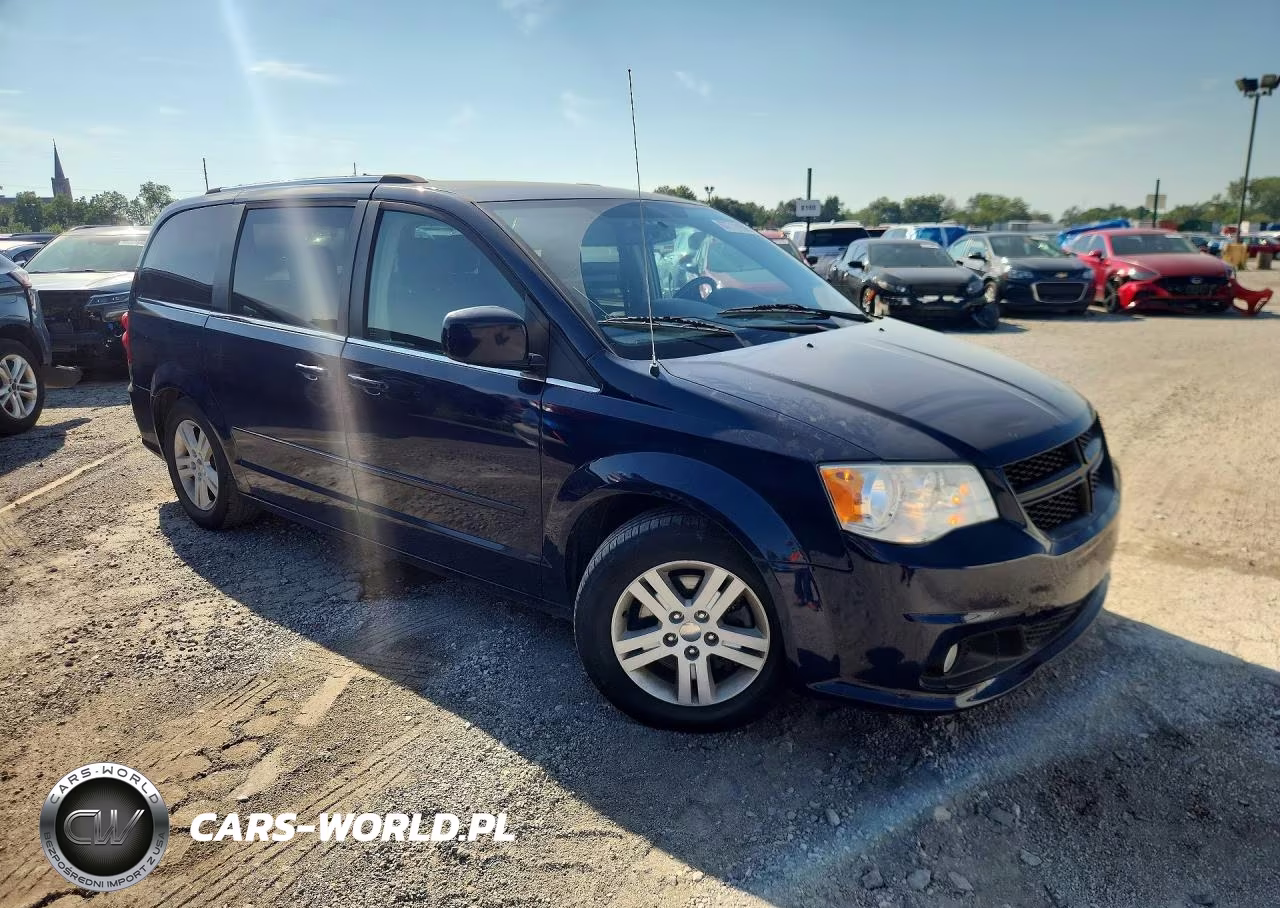 2013 Dodge Grand Caravan Crew VIN:2C4RDGDG1DR587400 - 4