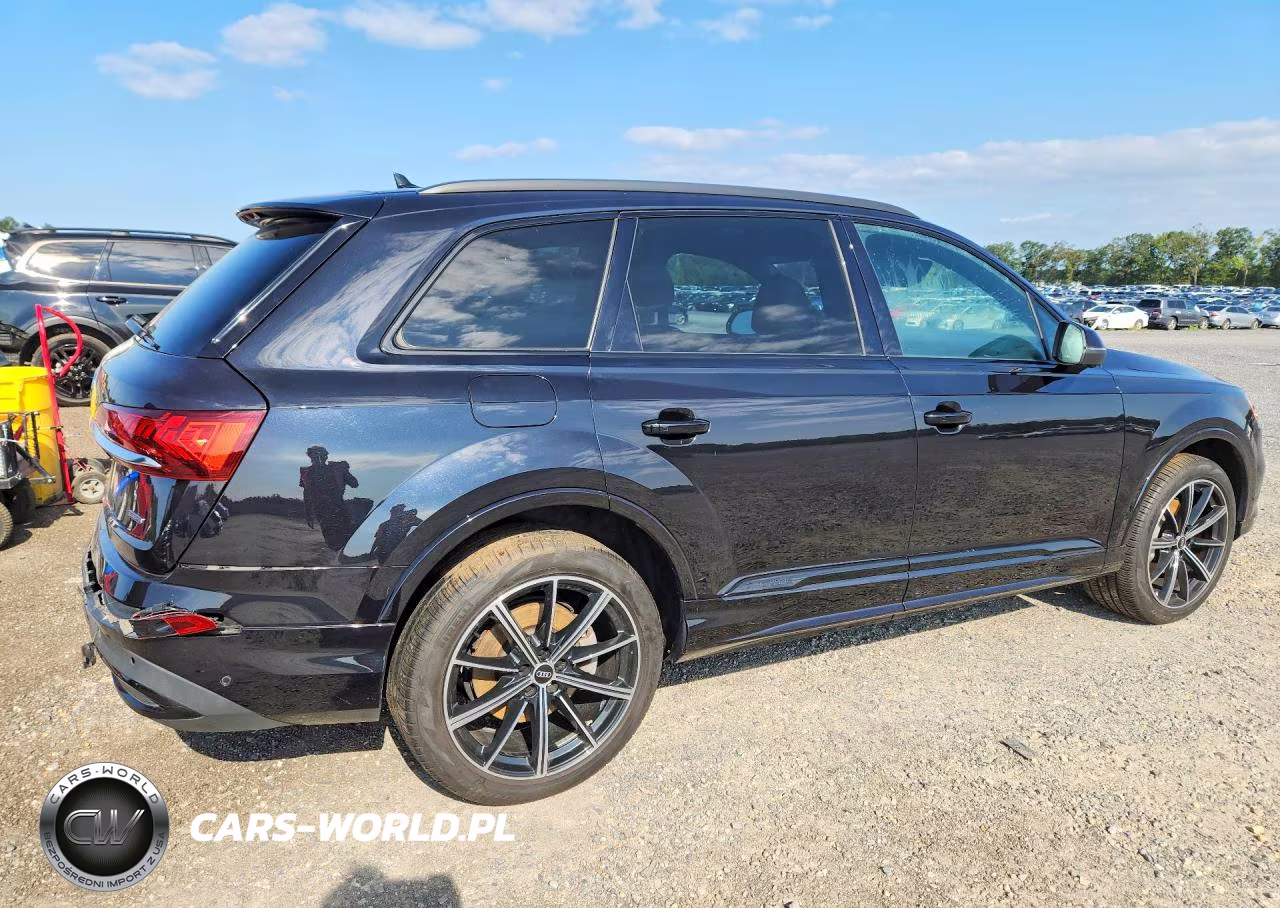 2021 Audi Q7 Premium Plus VIN:WA1LXAF70MD018171 - 3